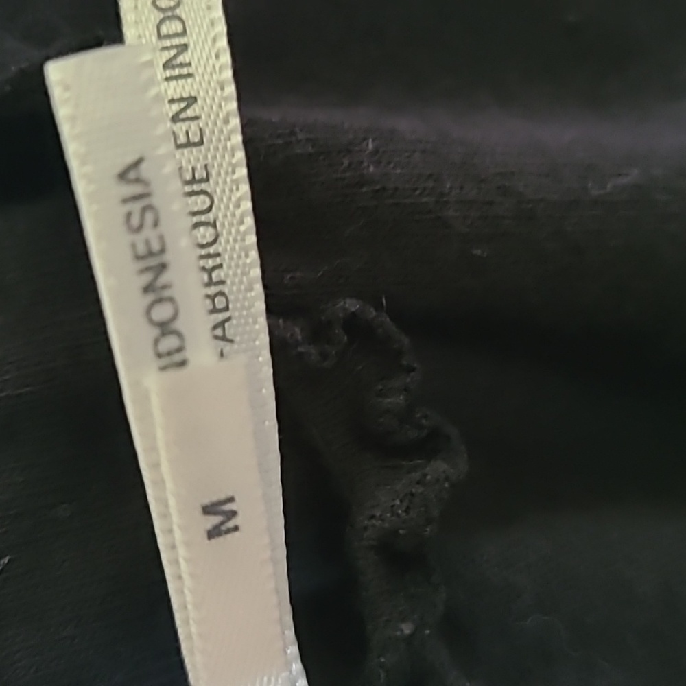 Kimchi Blue off the shoulder top - Picture 4 of 6